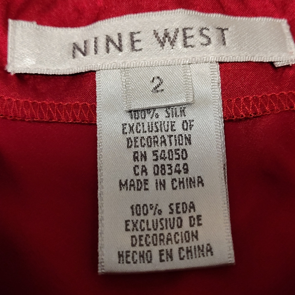 Red silk cami tank - Picture 2 of 4